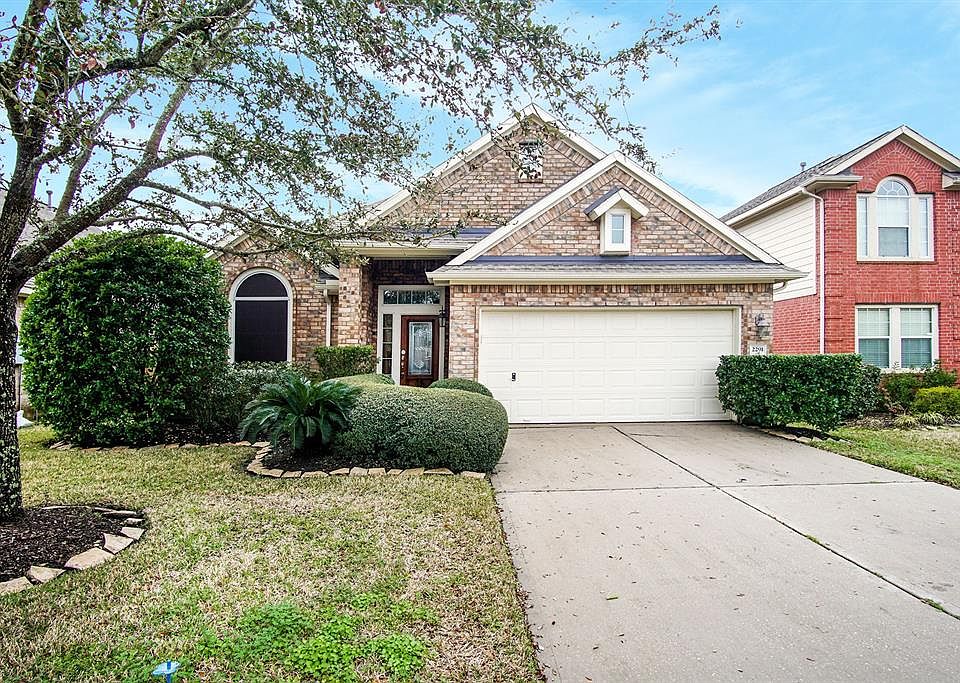 1st image of 2291 Cantabria Ln