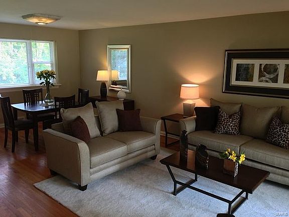 4th image of 847 Barkley Sq