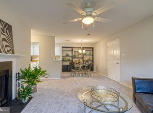 7826 Harrowgate Cir #E, Springfield, VA 22152