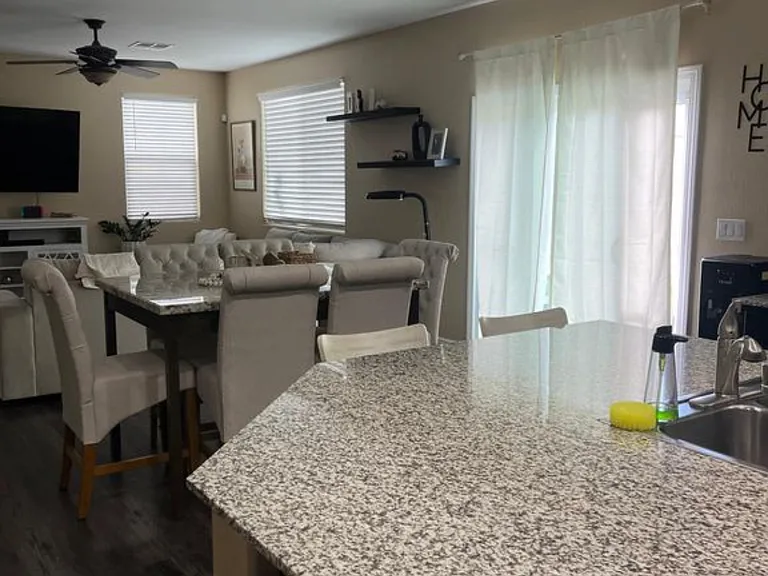 5832 Country Lake Ln — Photo 4