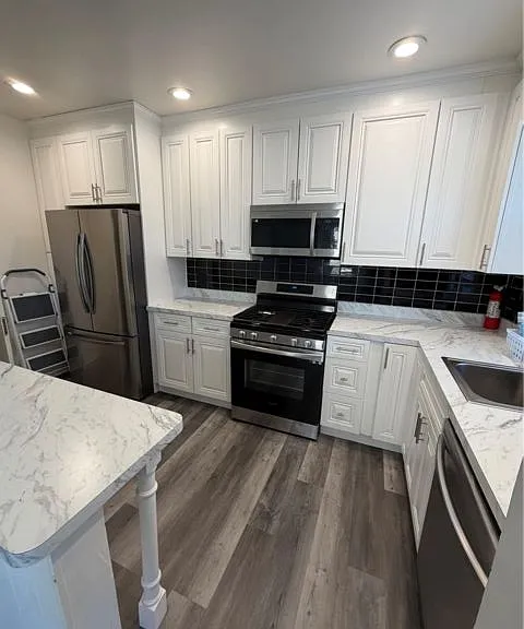 9 Franklin St — Photo 1