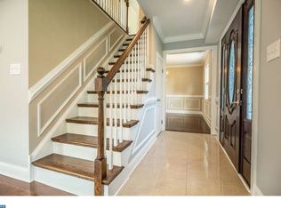 48 Buckeye Ln, Willingboro, NJ 08046