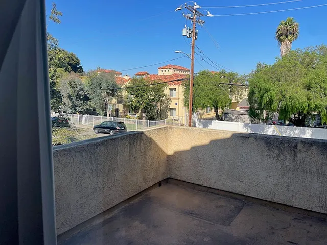 22027 Hawaiian Ave #A — Photo 9
