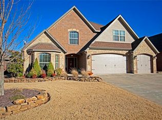 4203 SW Banbury Dr, Bentonville, AR 72712