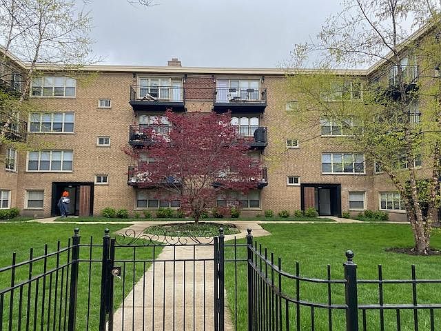 1st image of 2532 W Fitch Ave APT 1