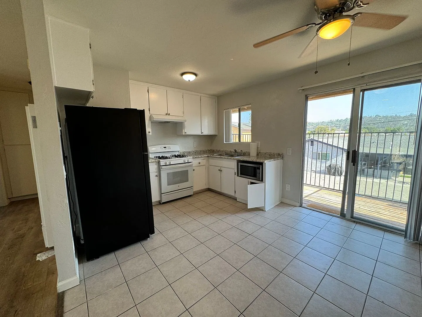 817 Franklin Avenue — Photo 3