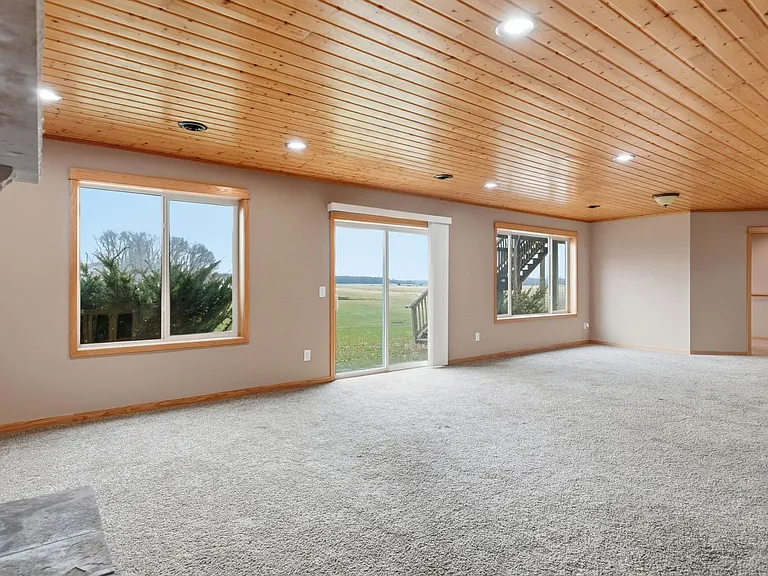 1778 Klondike Dr NE — Photo 19