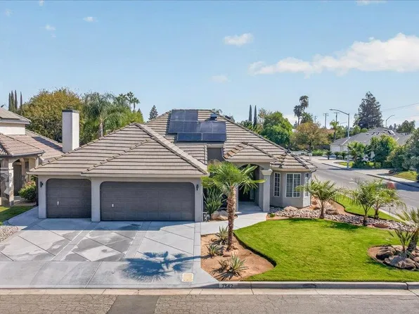 7542 N Wolters Ave, Fresno, CA 93720