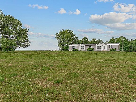 2nd image of 318 County Road 673