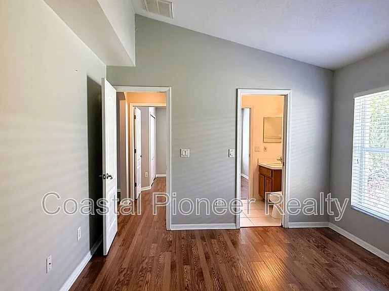 2345 Roanoke Springs Dr — Photo 21