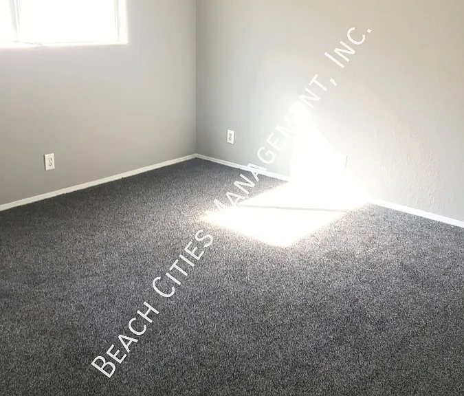 202 Elmira Ave — Photo 18