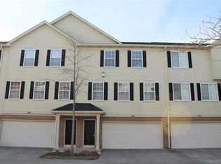 264 Timber Trails Blvd, Gilberts, IL 60136