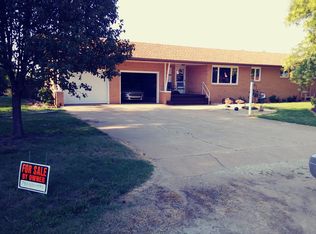 317 Weda St, Longford, KS 67458