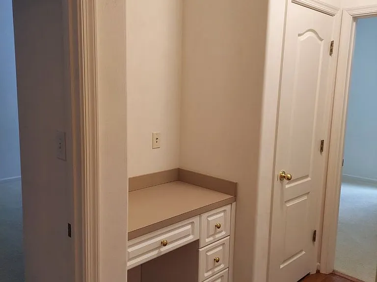 1061 Grand Oak Ln — Photo 6