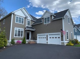 74 Magill Dr, Grafton, MA 01519