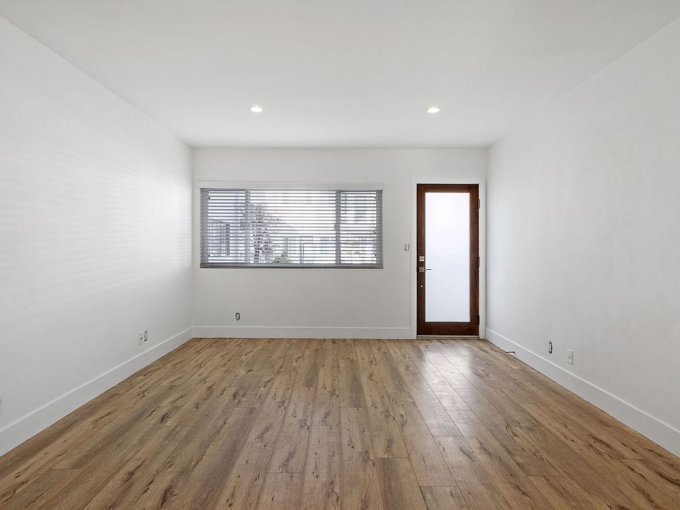 Large 1bd