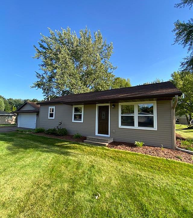 1st image of 152651 Lotus Ln