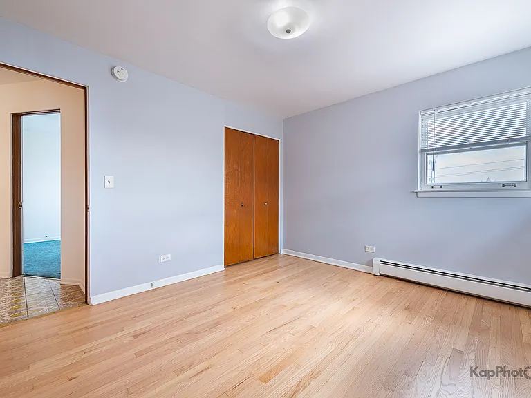 8417 W Berwyn Ave #2 — Photo 4