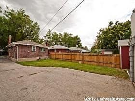 4th image of 641 E Downington Ave