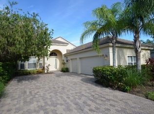 8173 Cypress Point Rd, West Palm Beach, FL 33412