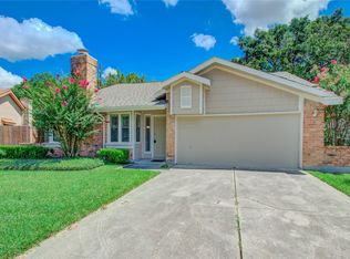 13510 N Peachfield Cir, Houston, TX 77014