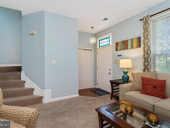 5th image of 78 Harbour Heights Dr
