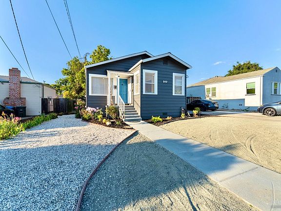 4th image of 242 Valle Vista Avenue