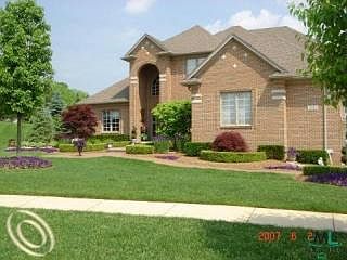 1st image of 5921 Lakepoint Ct