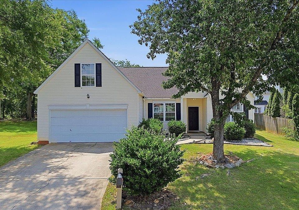 1st image of 8 Peach Grove Pl