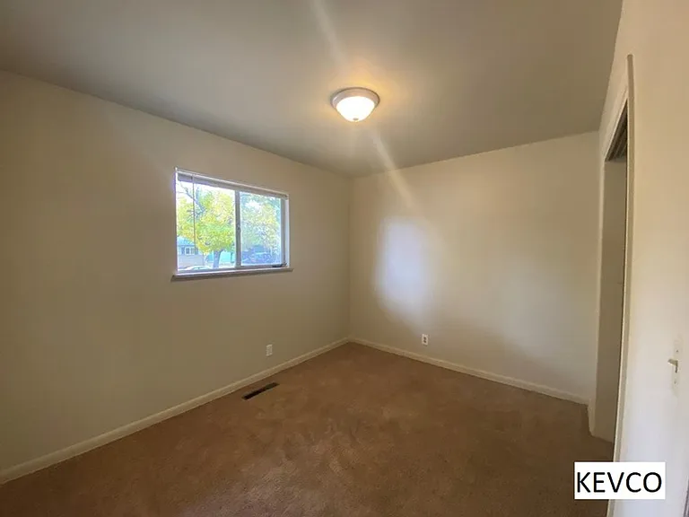 1313 Fairview Dr — Photo 8