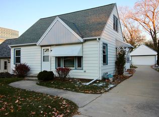 610 N 91st St, Milwaukee, WI 53226