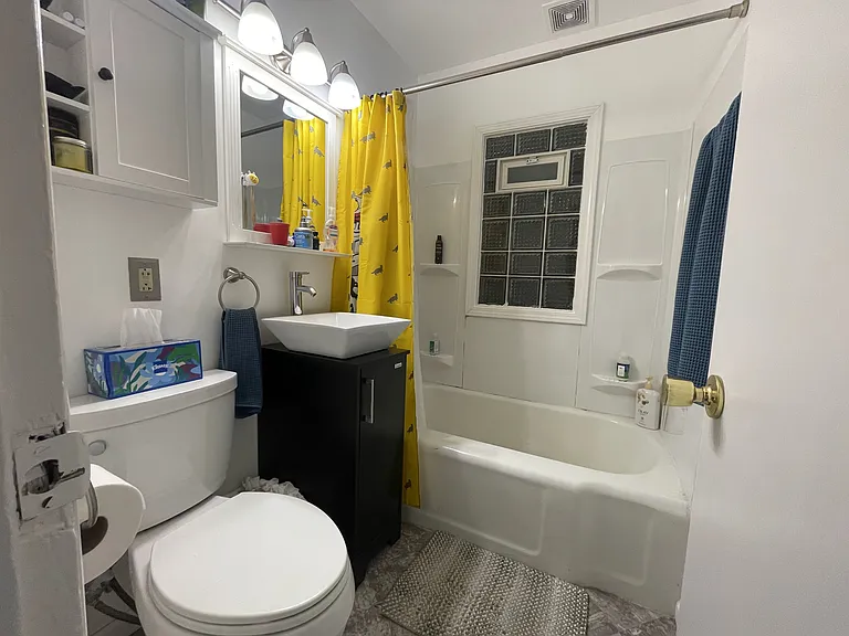 2158 S 80th St — Photo 12