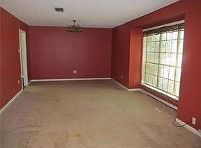 2nd image of 501 Wimbledon Blvd
