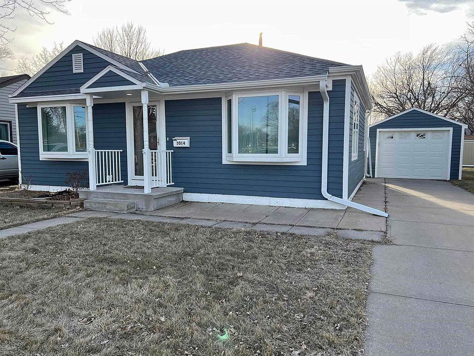 1st image of 3014 F Ave