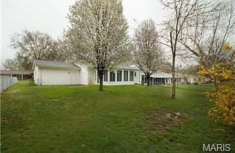2nd image of 584 Lemonwood Dr