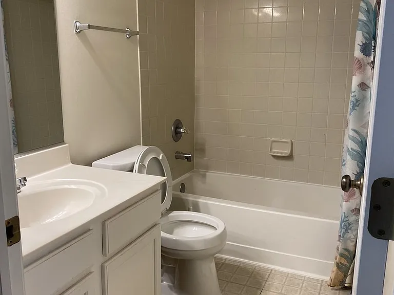 2824 White Thorn Cir — Photo 27