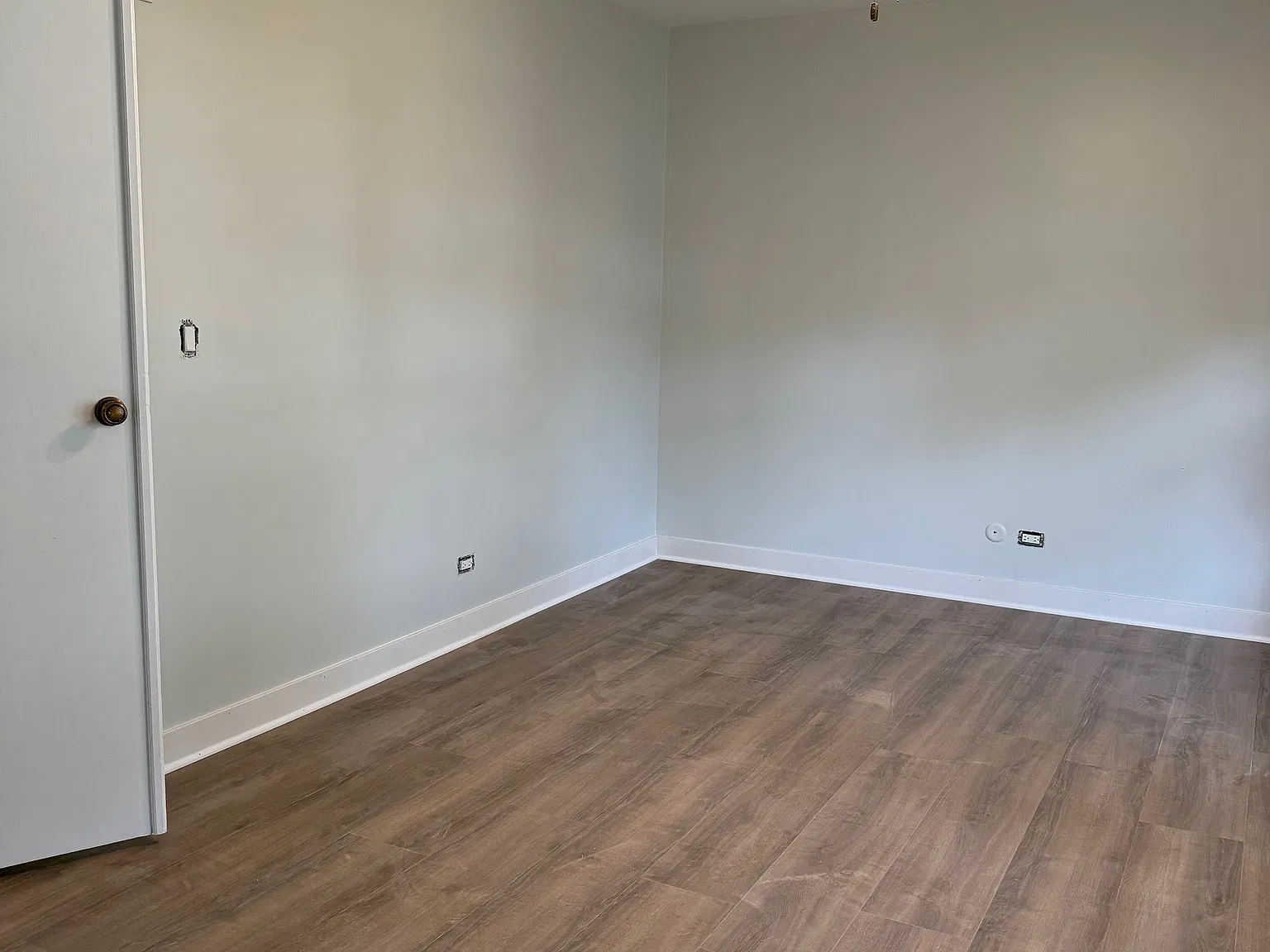 2 bed, 1080 sqft, $1,950 — Photo 4