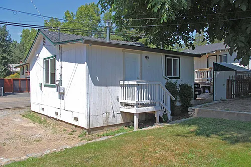 18493 Rozier St Photo 1