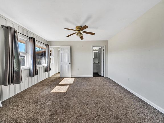 4th image of 1744 Valleyview Dr