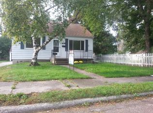 2118 1st St, Bay City, MI 48708