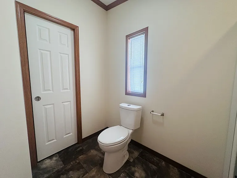 9800 Bloomsbury Cir — Photo 27