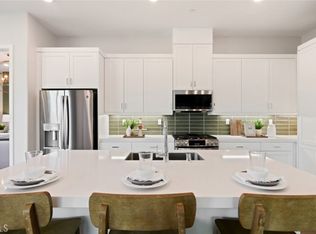 913 Sunrise Rd, Ladera Ranch, CA 92694