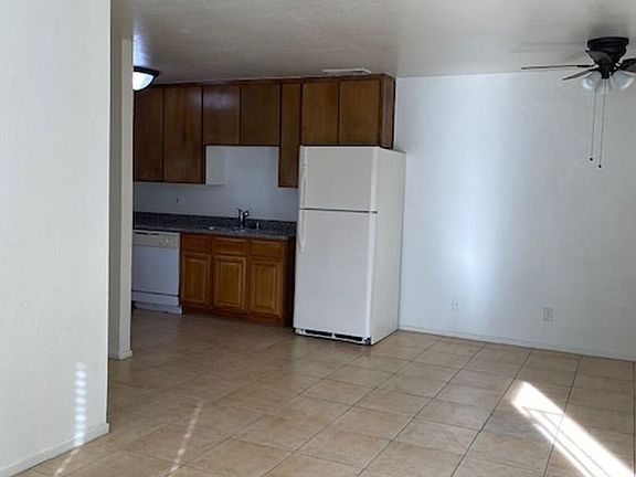 3rd image of 3352 N Marks Ave APT 101