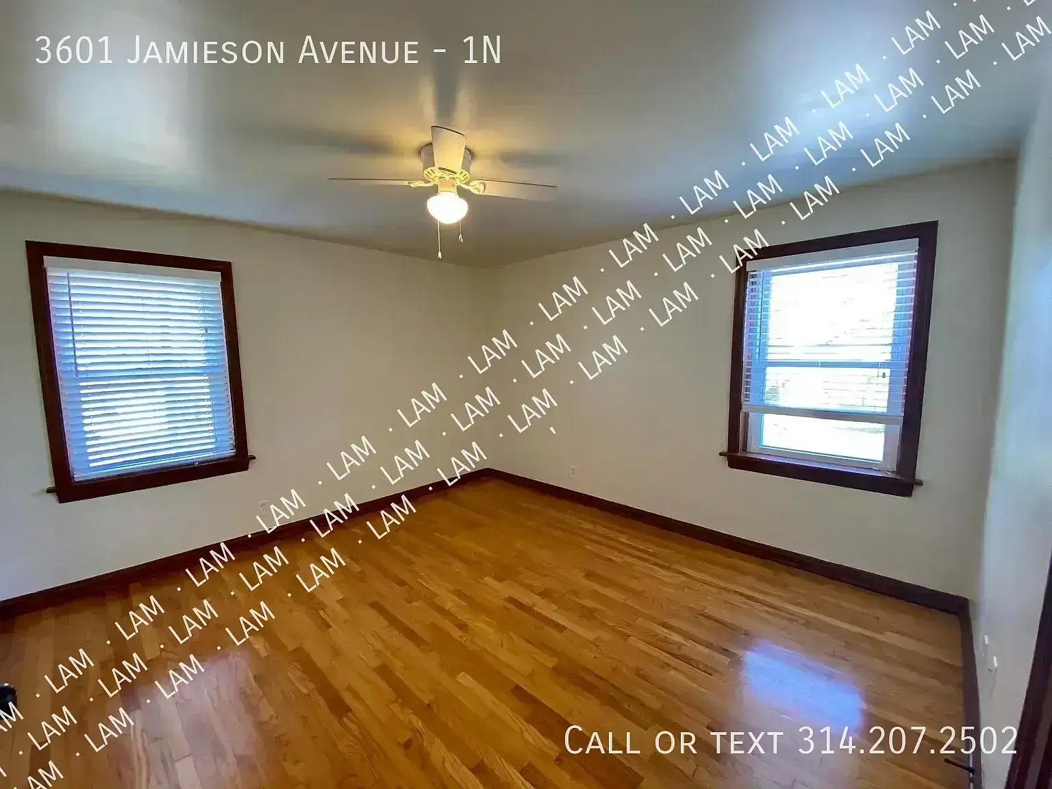 3601 Jamieson Avenue In-between Francis and Lindenwood Park! — Photo 4