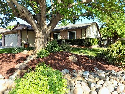3rd image of 5693 Mesa Verde Cir