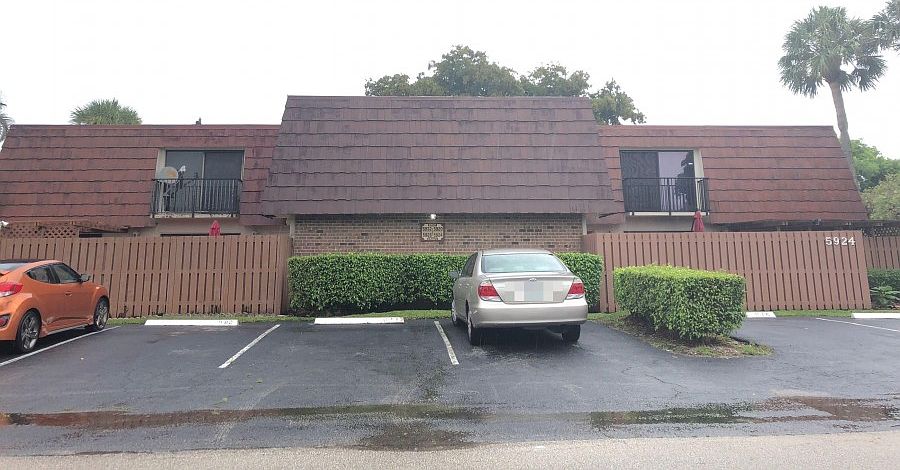1st image of 5920 NW 54th Ln