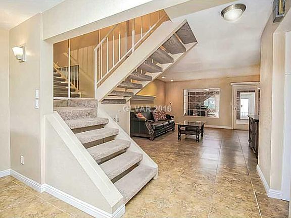 3rd image of 3032 El Camino Ave #41