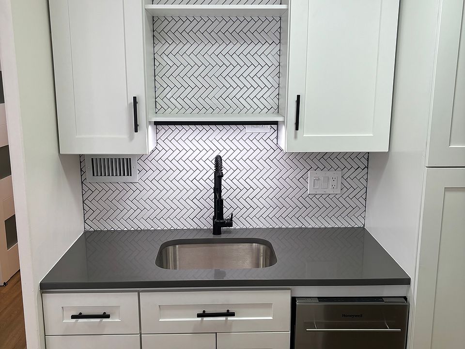 1st image of 790 N Washington St APT 603
