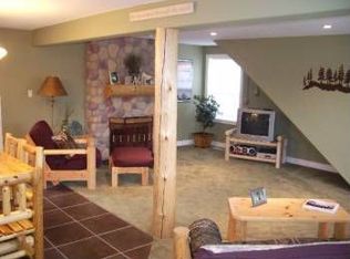 810 16th Ave, Seaside, OR 97138