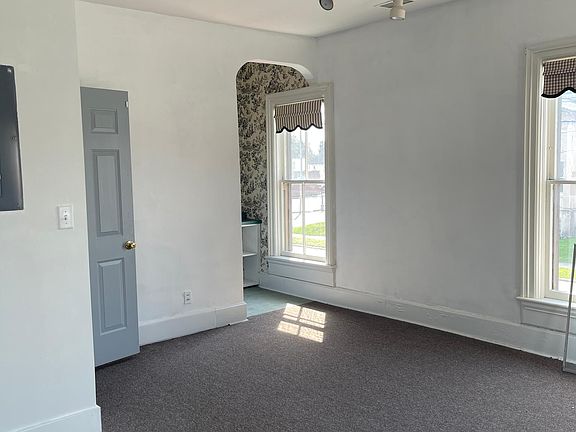 3rd image of 288 E Church St #1/2